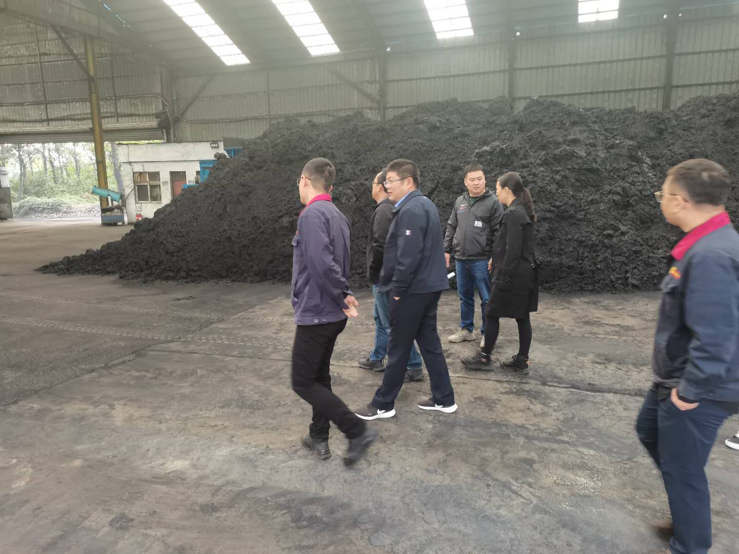Warmly welcome President Ding, Song Yuke and Liu Tian of Carlisle (Meizhou) Rubber Products Co., Ltd. to come to the company for review and guidance on October 9, 2020.
